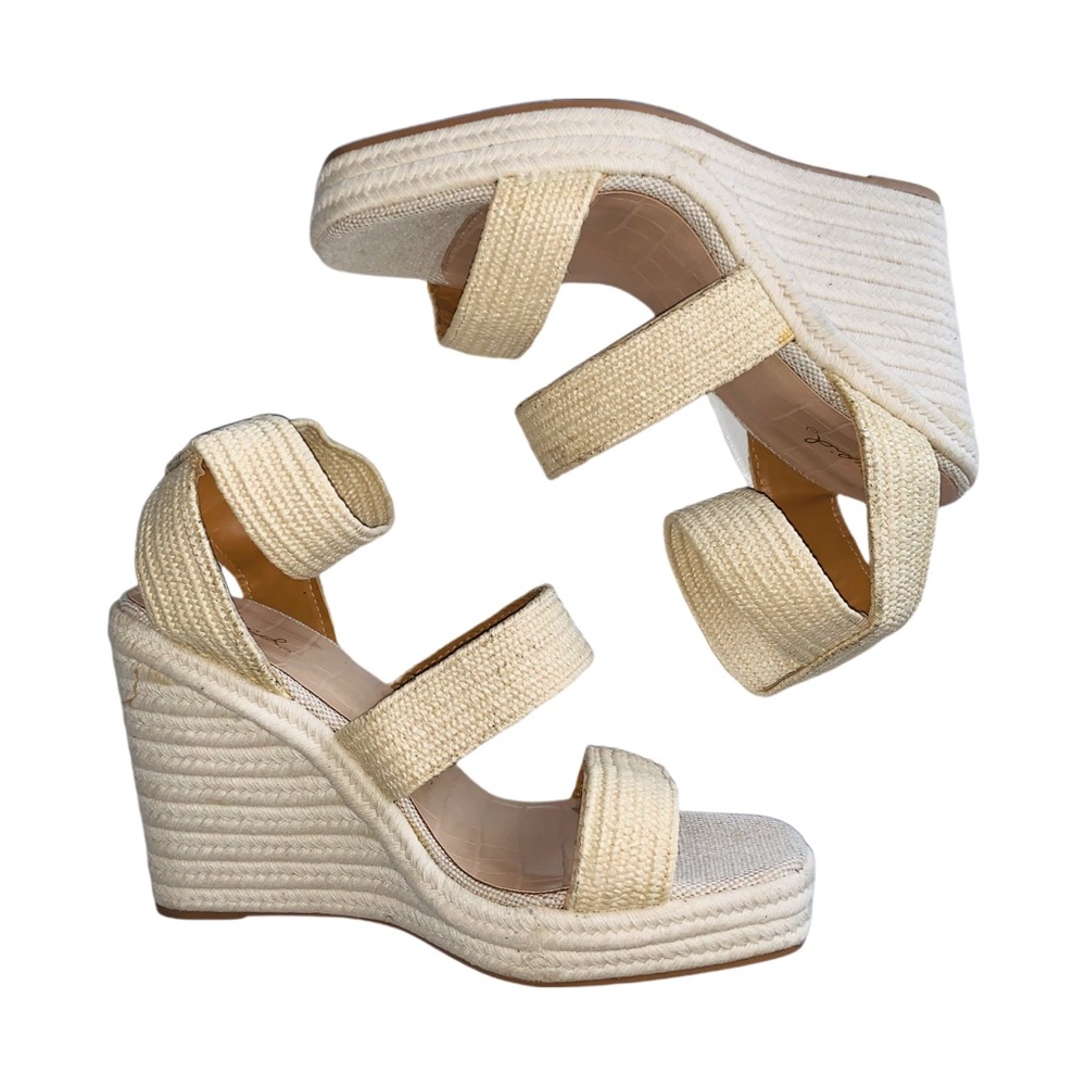 Wedge Sandal
Quipd Tan Size 10 Neutral Color NWOB Y2K Summer Beachy Vacation